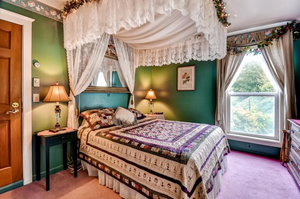 Astoria Painted Lady Historic Apt With River View! Zewnętrze zdjęcie